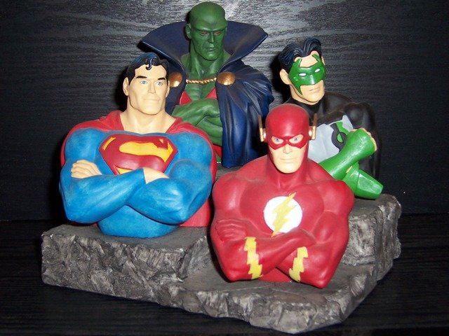 bookendsjusticeleaguedcdirect2.jpg